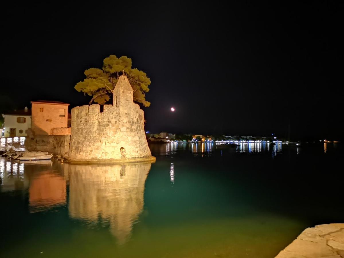 Ecco Apartments I Nafpaktos Buitenkant foto