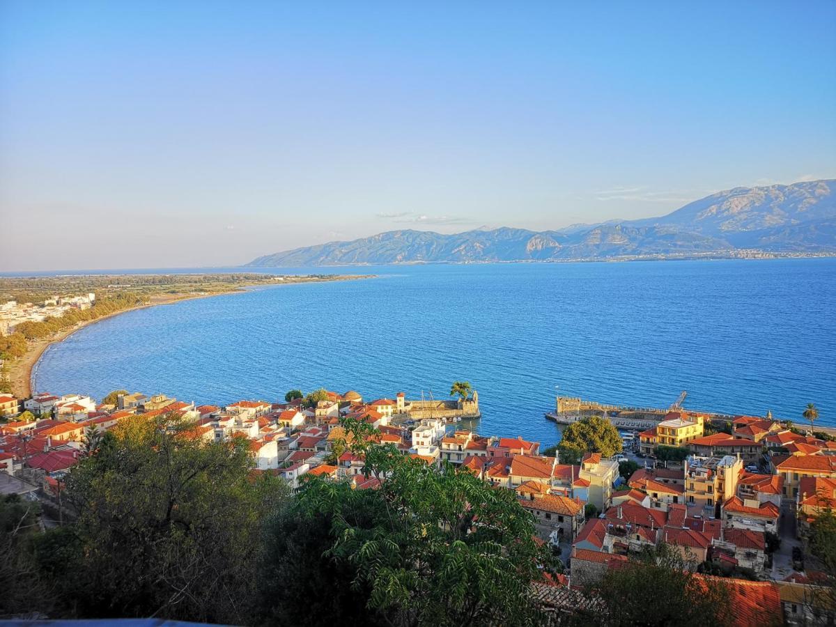 Ecco Apartments I Nafpaktos Buitenkant foto